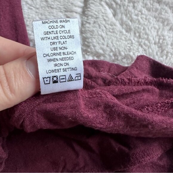 Brandy Melville | Maroon Layla Hoodie | Size One Size - Picture 9 of 11